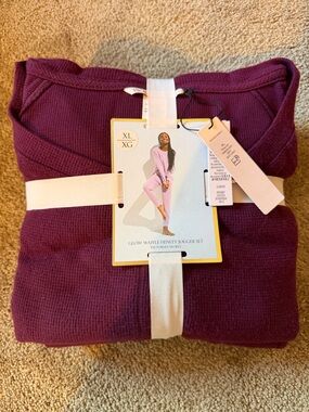 NWT Victoria's Secret Glow Waffle Henley Jogger Set in Plum